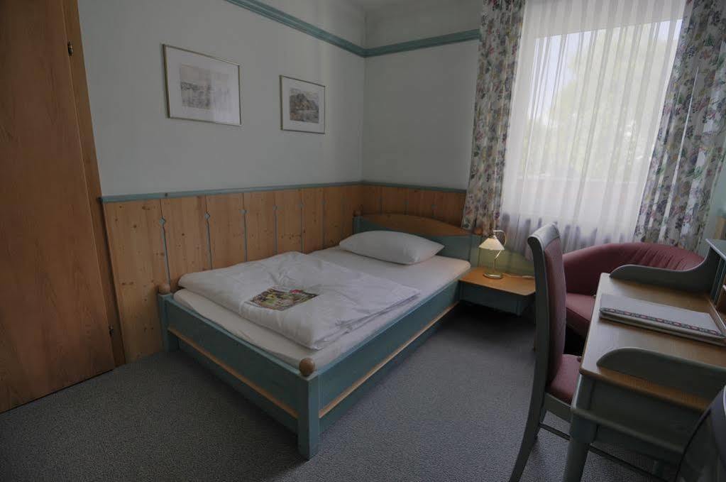 Landgasthof Kirchenwirt Grossraming Екстериор снимка
